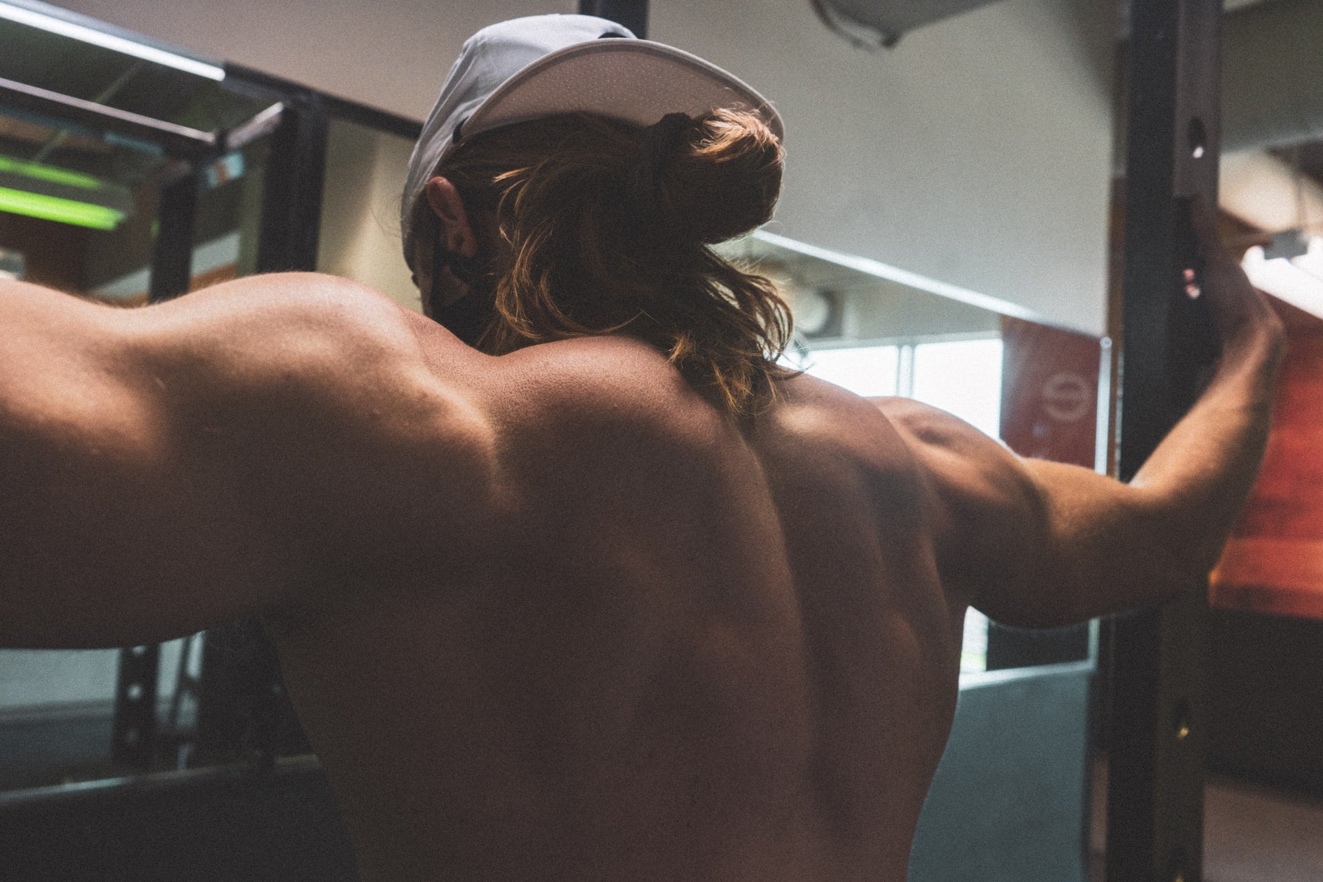 How to Train Your Rear Delts: 8 Best Rear Delt Exercises