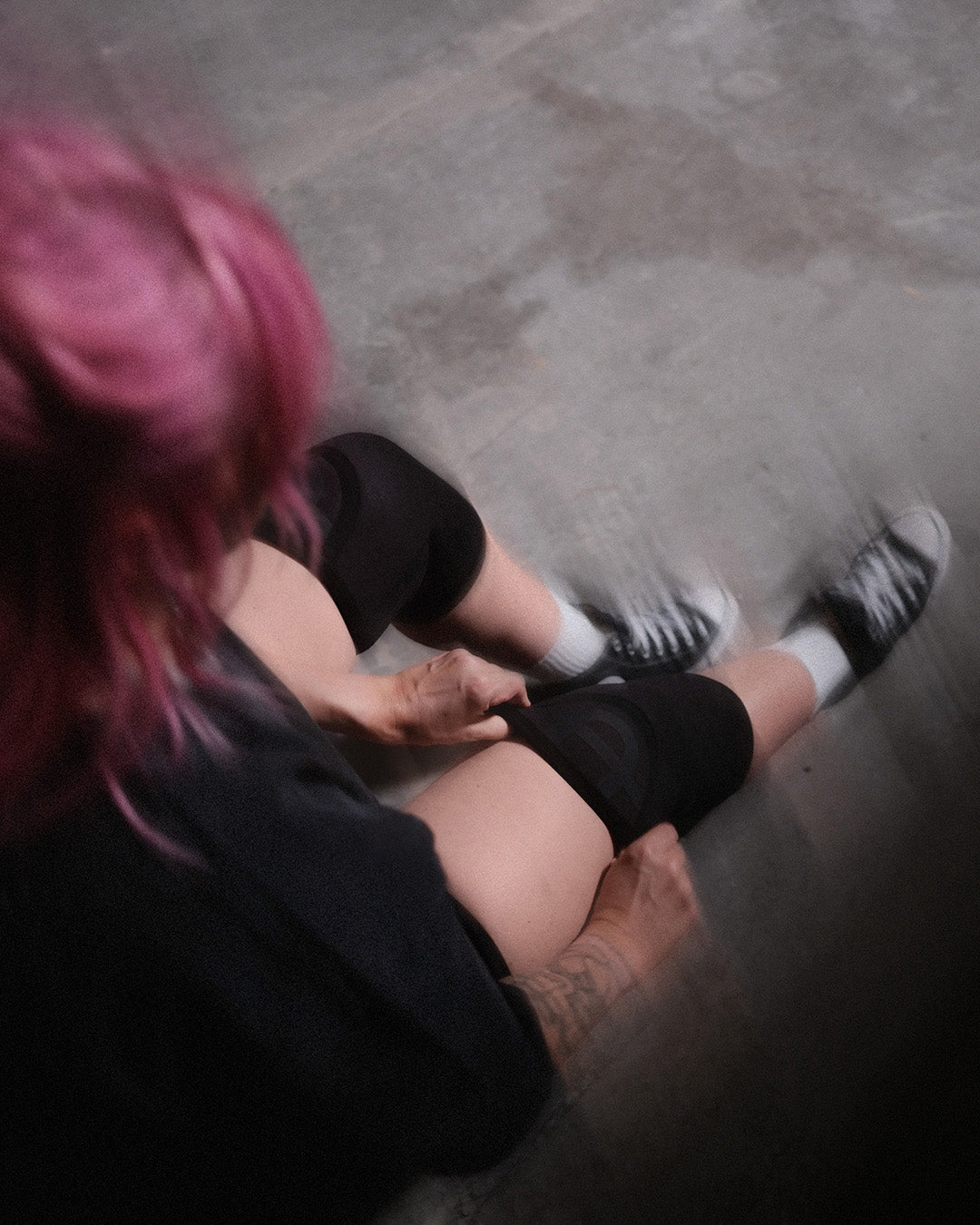 STOP GUESSING: HOW TO ACTUALLY SIZE KNEE SLEEVES