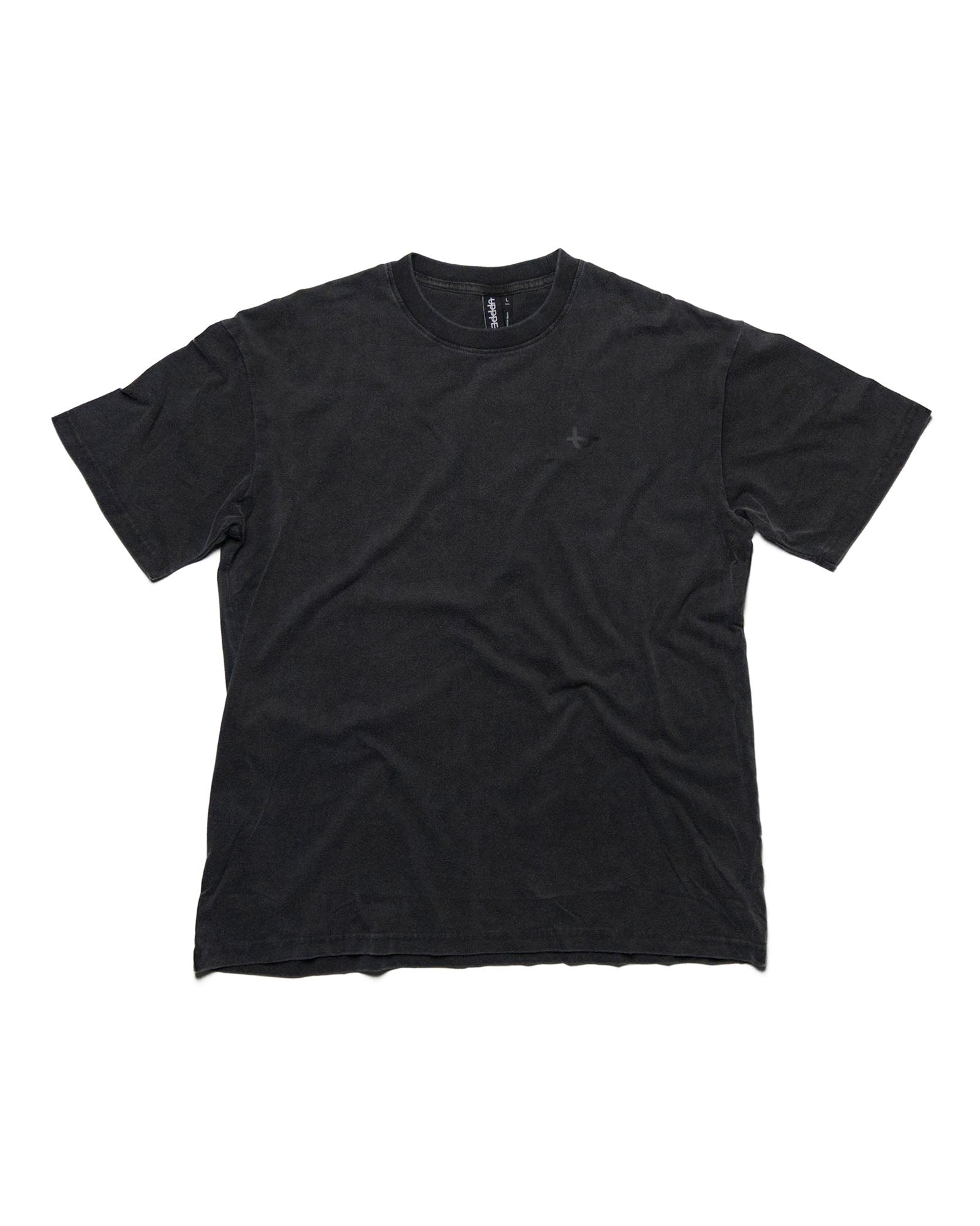 uppper core t-shirt washed black w/ black logo